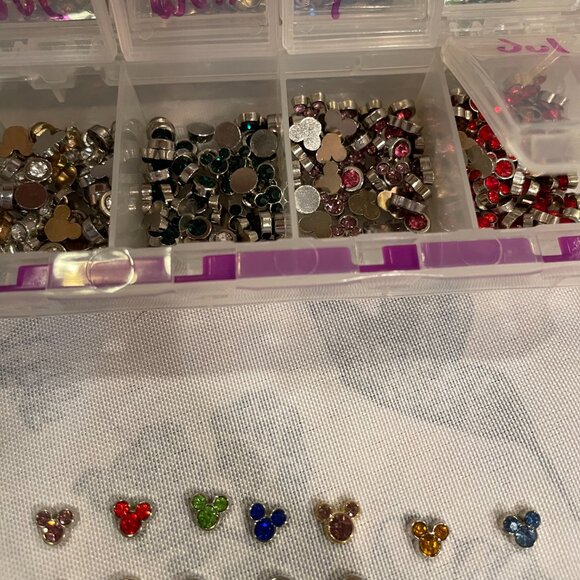 Floating memory locket charms. Disney - Picture 7 of 9